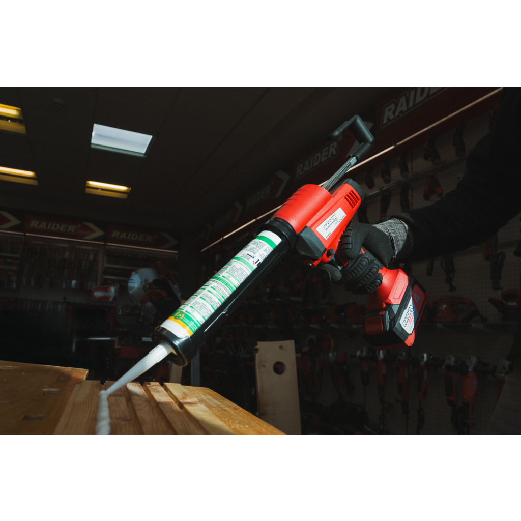 R20 Пистолет за силикон 310ml 1200N рег. об. без батерия RDP-YCG20
