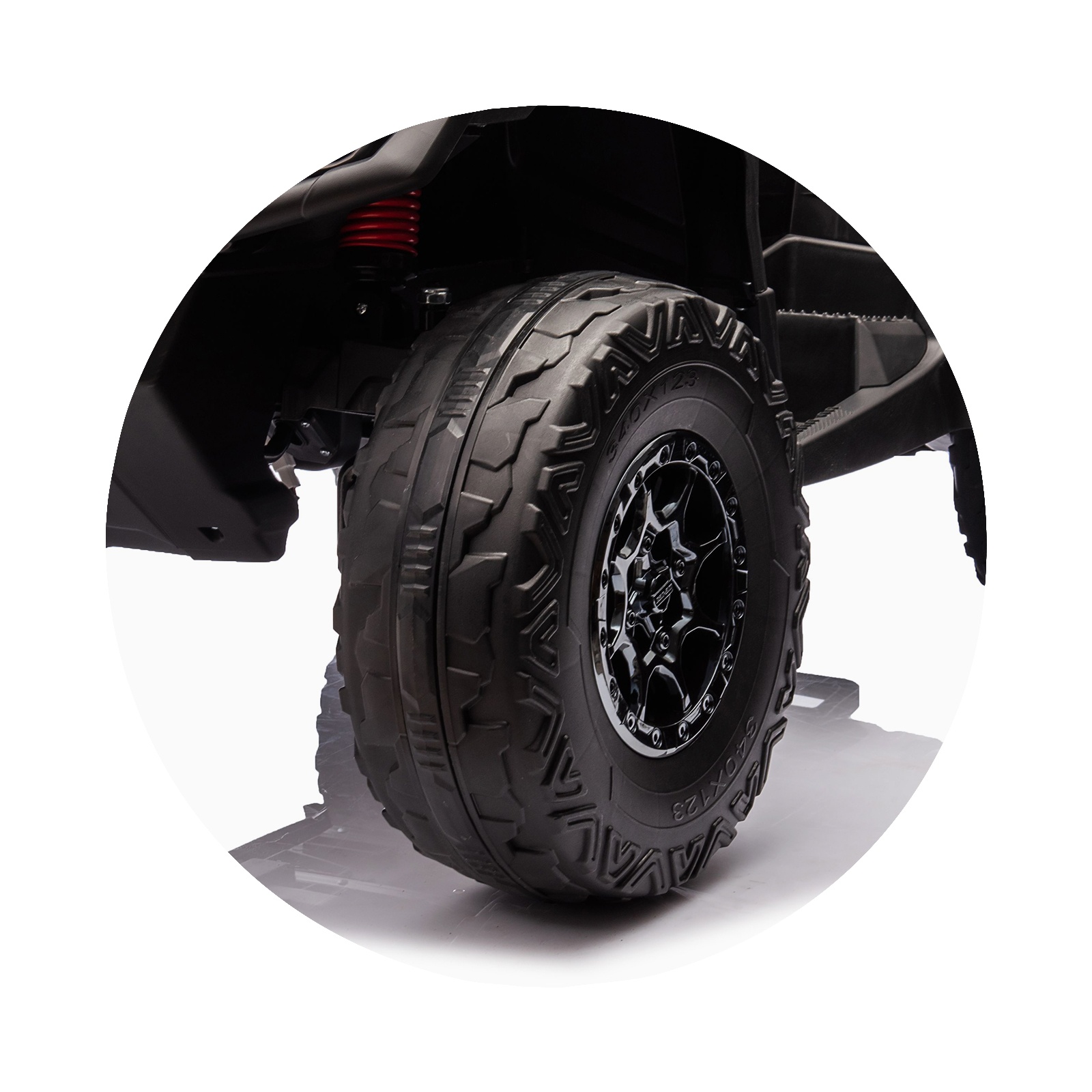 Акумулаторно ATV Chipolino Can-Am Outlander с EVA гуми, черно — снимка 11