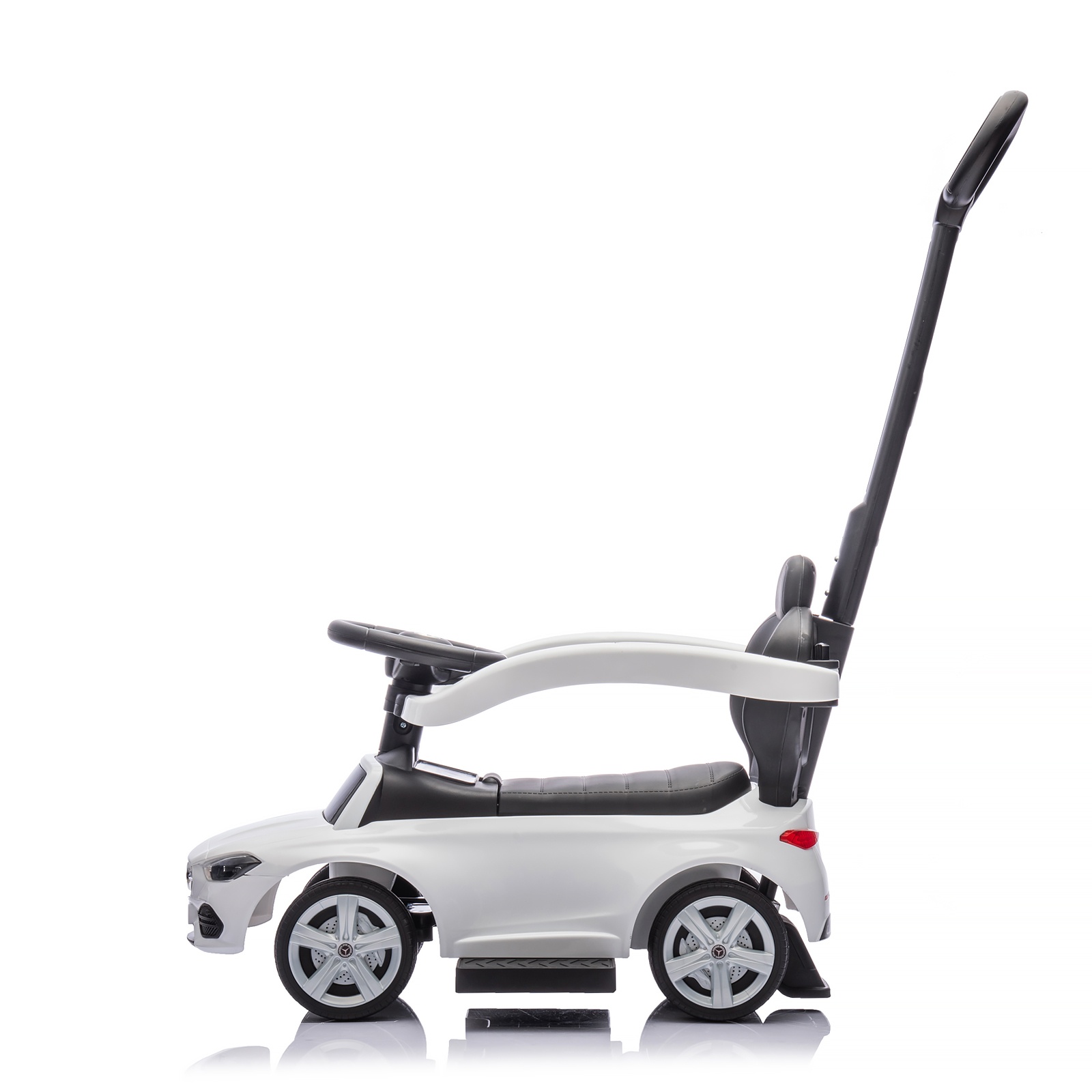 Кола за яздене с дръжка Chipolino Mercedes-Benz C-Class, бяла